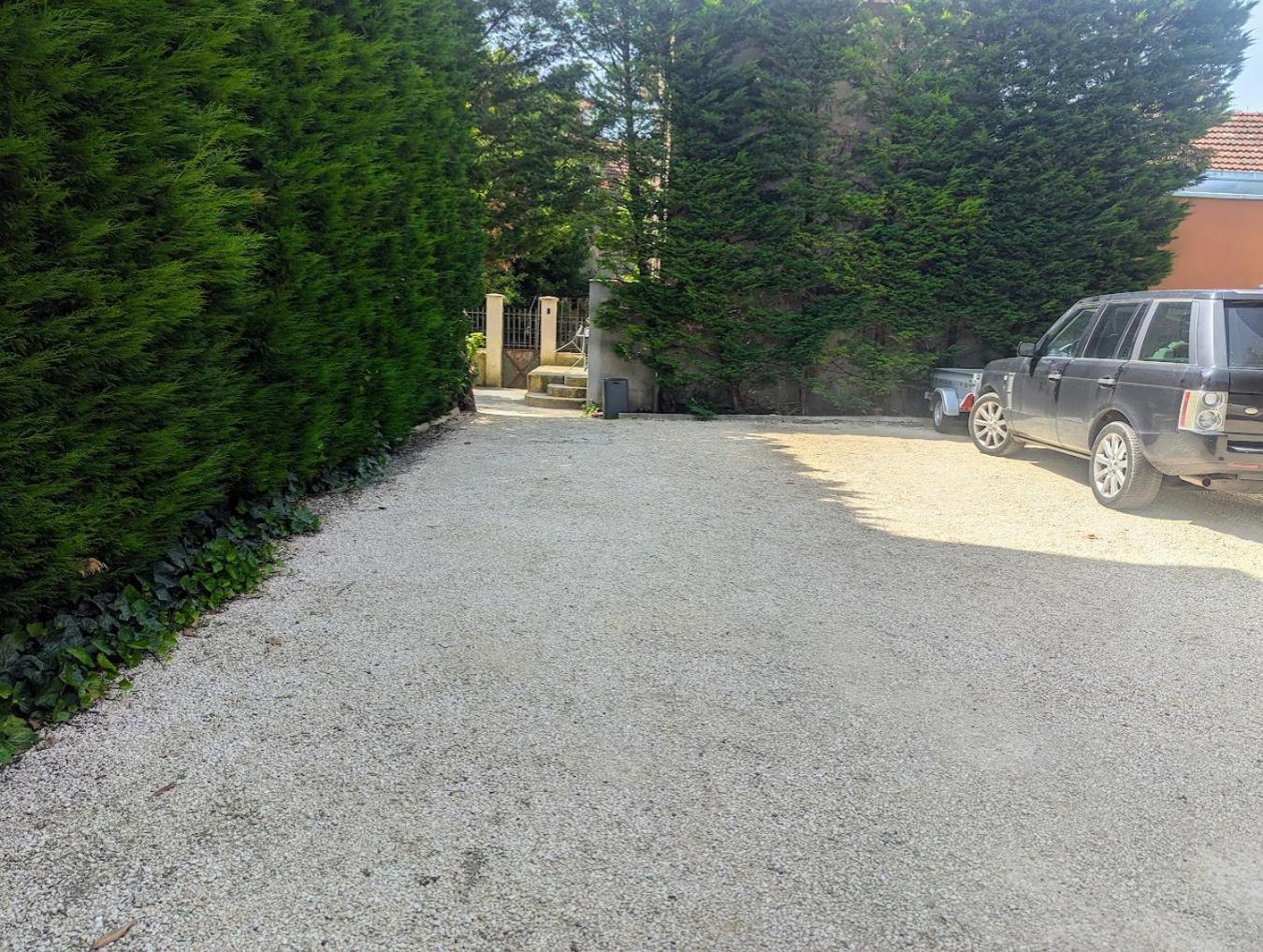 Maison Jardin Et Parking Prive Dans Grenoble Exterior photo